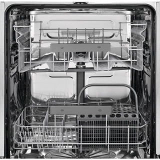 EEQ47210L